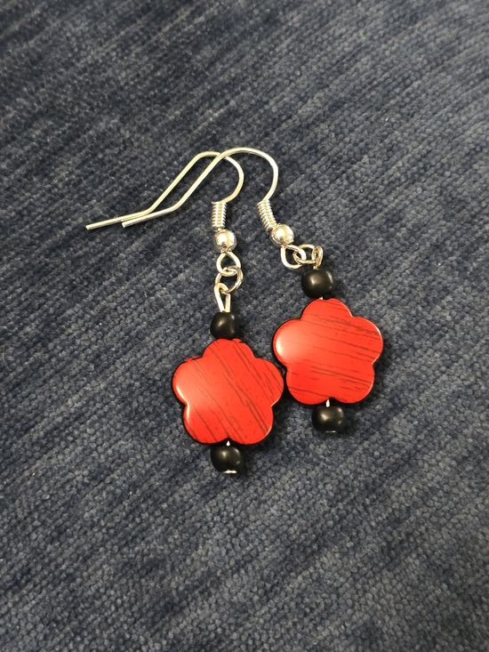 Jewelry - Red Flower Drop Earrings with Black Bead Accents